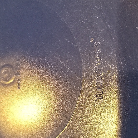 Vintage Tupperware Steamer - Picture 3 of 5